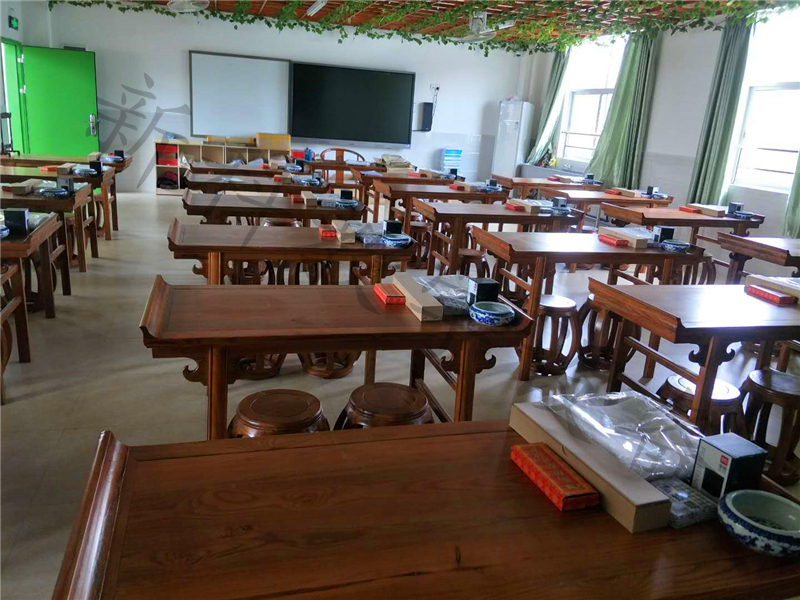 創意<a href='http://www.w8237.cn/chanpin/57-1.html' target='1' style='font-size:18px; font-weight:bold; color:#000000;'>書法功能室</a>