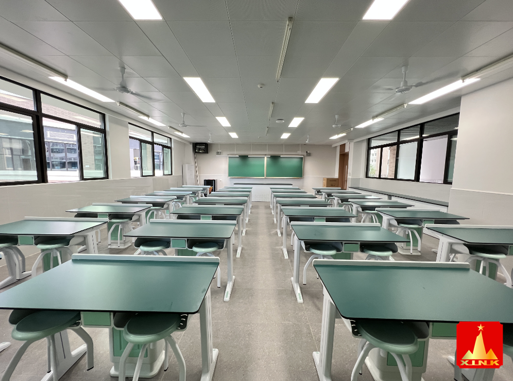 <a href='http://www.w8237.cn/' target='1' style='font-size:14px; font-weight:bold; color:#0080ff;'>物理實(shí)驗(yàn)室</a>