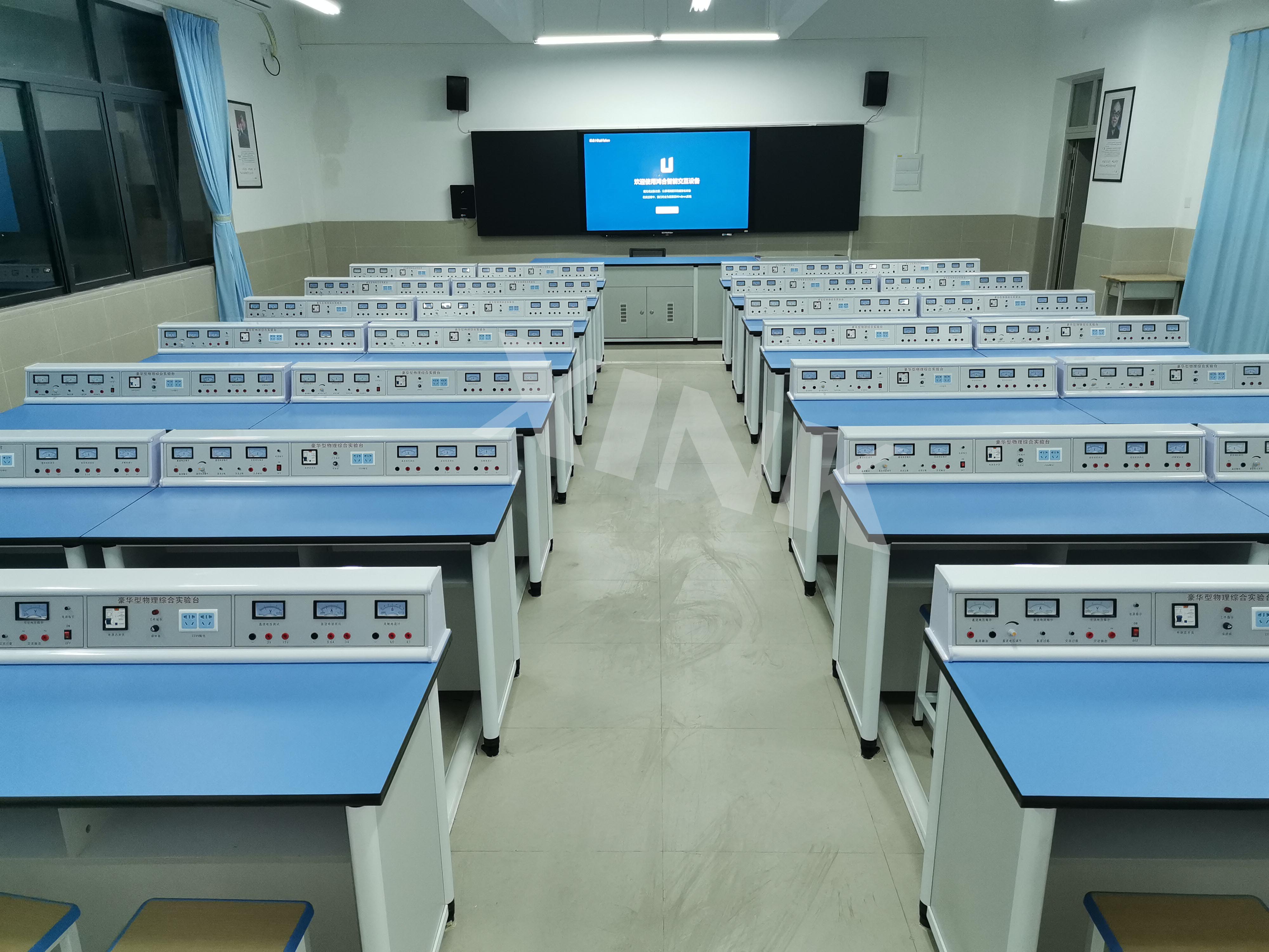 <a href='http://www.w8237.cn/' target='1' style='font-size:14px; font-weight:bold; color:#0080ff;'>物理實驗室</a>